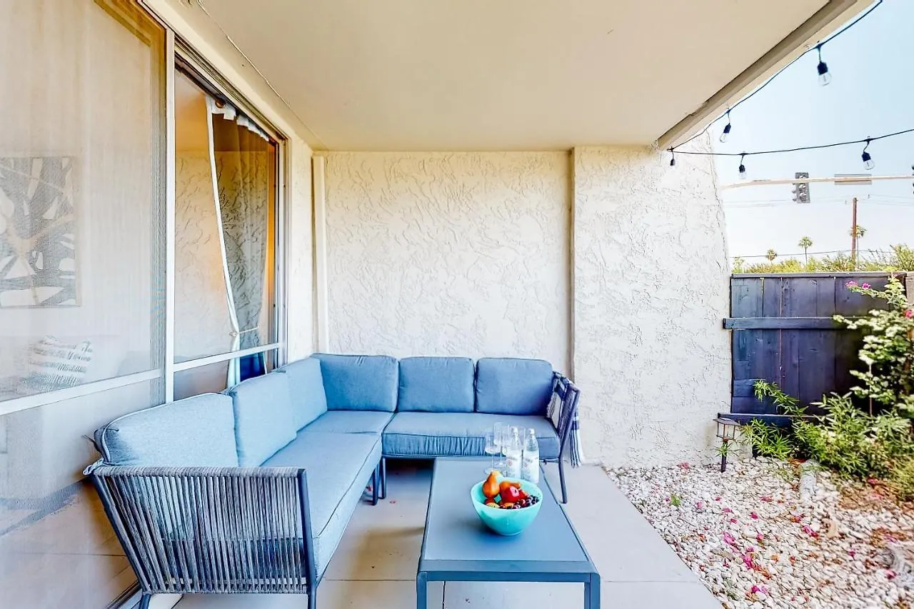 Scottsdale'S Stunner Apartman